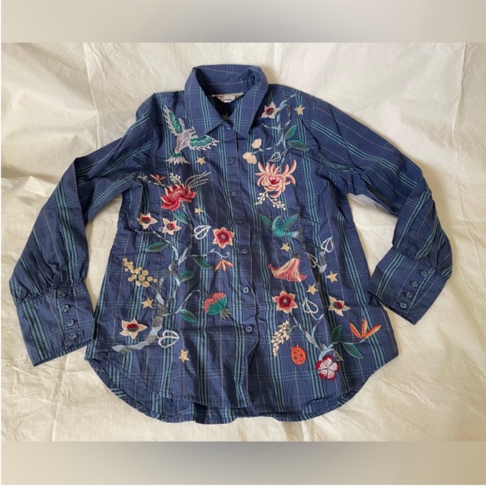 Johnny Was Embroidered Long Sleeve
Button Down XS